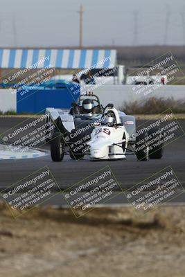 media/Mar-16-2025-CalClub SCCA (Sun) [[e72803ec8c]]/Group 3/Qualifying (Turn 1)/